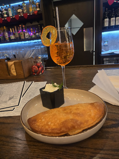 Golden pastry with sour cream